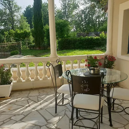 Au Bord De L'eau - 8 Pers. - Fr-1-410-495 Holiday home